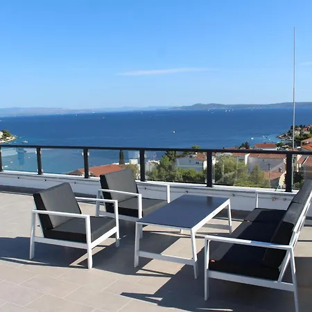 C-views Daire Trogir