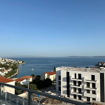 Apartmán C-views *